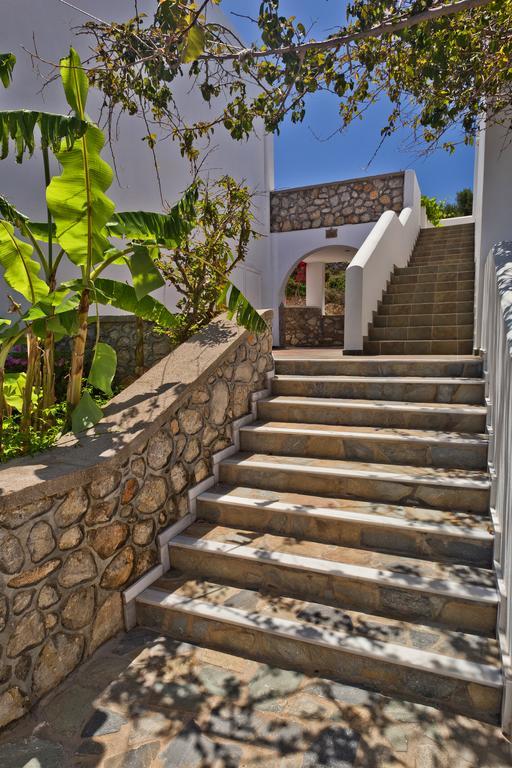 Chc Sound Of The Sea Aparthotel Karpathos Town  Exterior photo