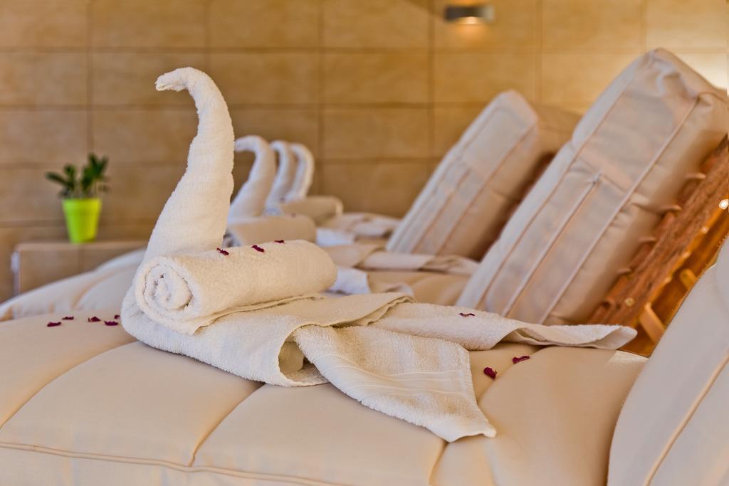 Chc Sound Of The Sea Aparthotel Karpathos Town  Exterior photo