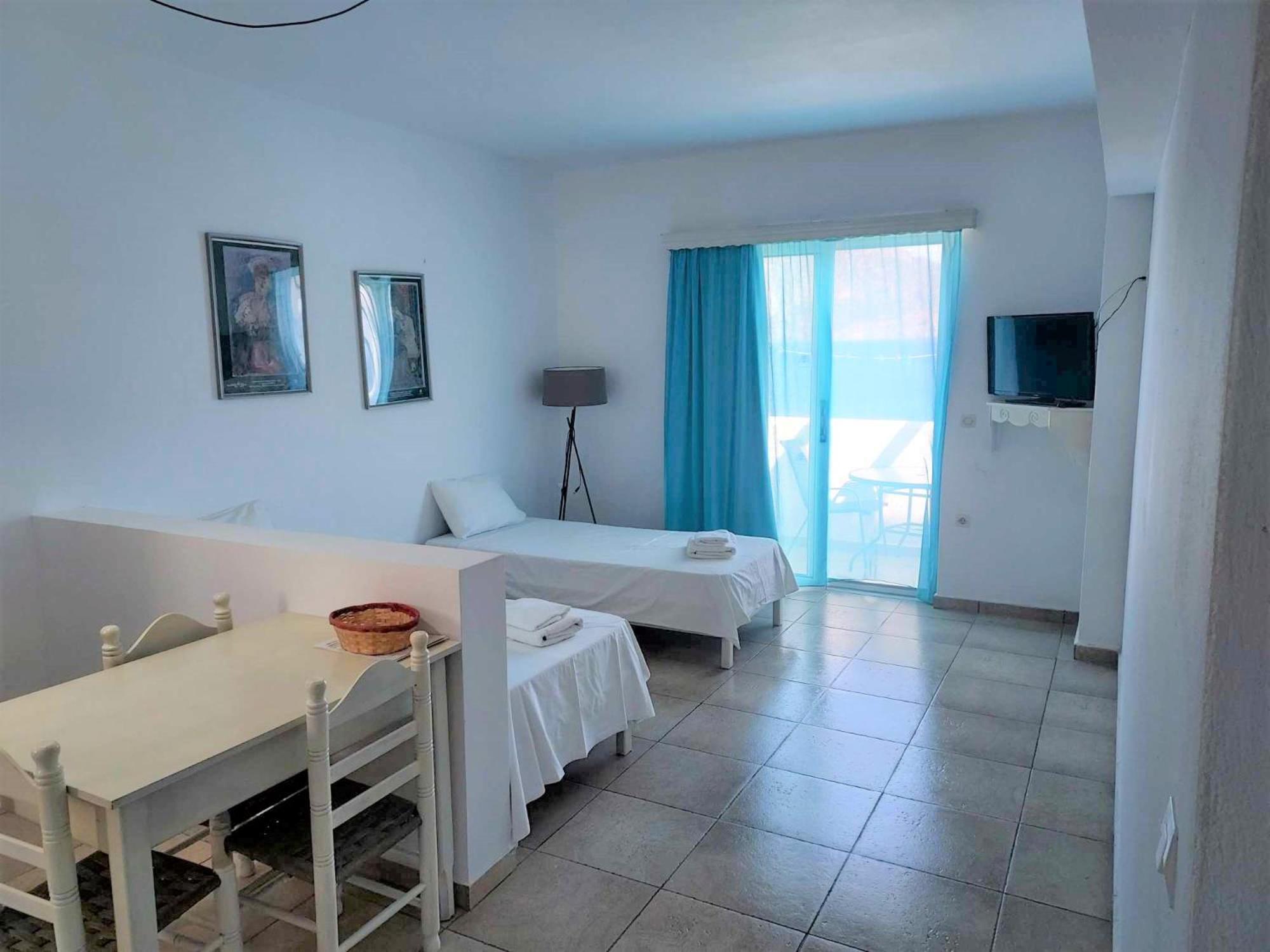 Chc Sound Of The Sea Aparthotel Karpathos Town  Exterior photo