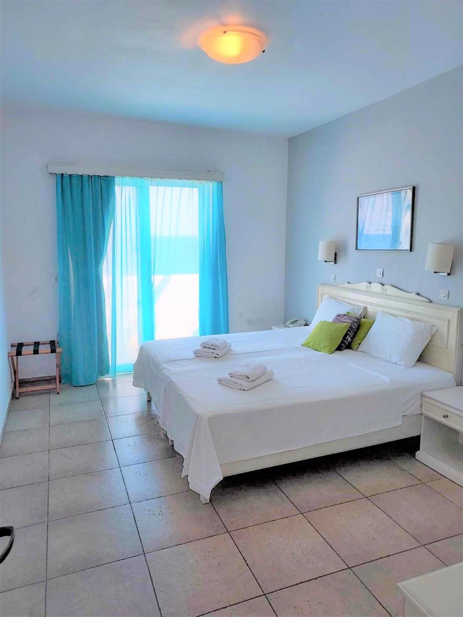 Chc Sound Of The Sea Aparthotel Karpathos Town  Exterior photo