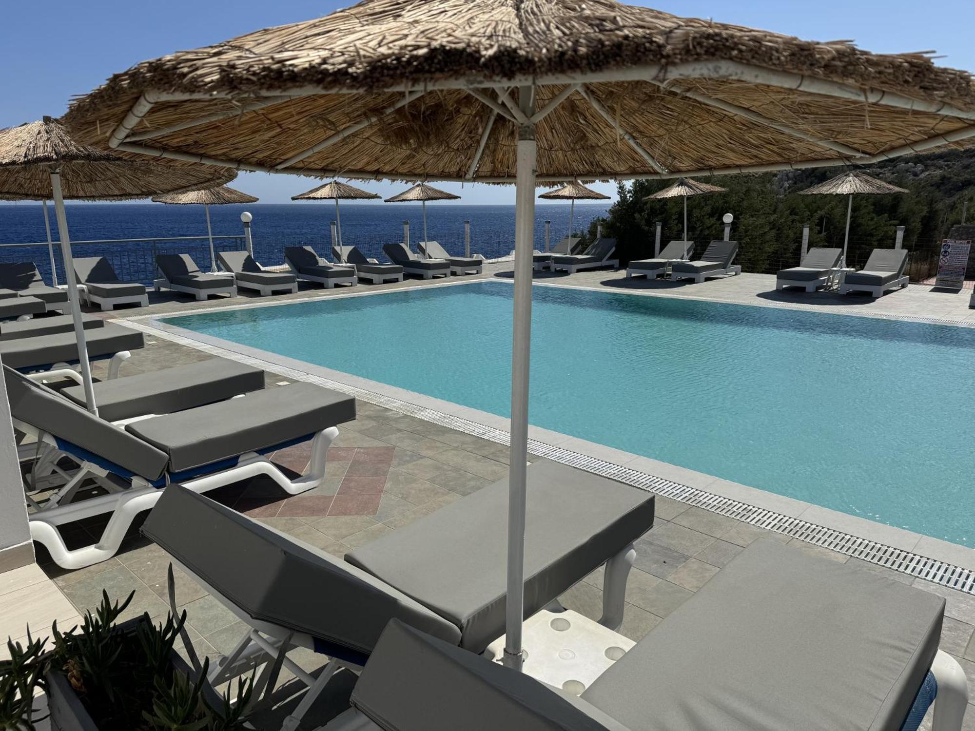 Chc Sound Of The Sea Aparthotel Karpathos Town  Exterior photo