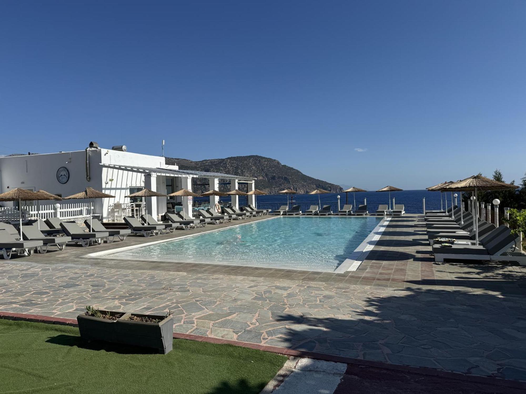 Chc Sound Of The Sea Aparthotel Karpathos Town  Exterior photo