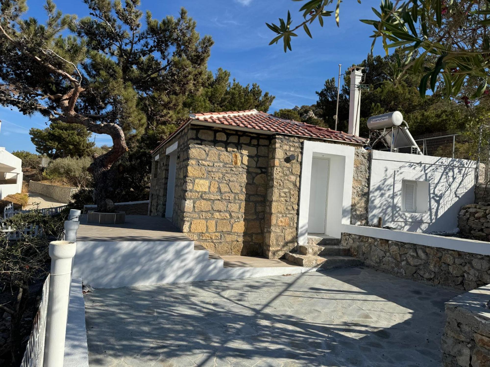 Chc Sound Of The Sea Aparthotel Karpathos Town  Exterior photo
